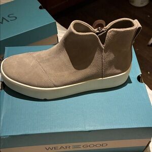 Women's Tan Ankle Boots